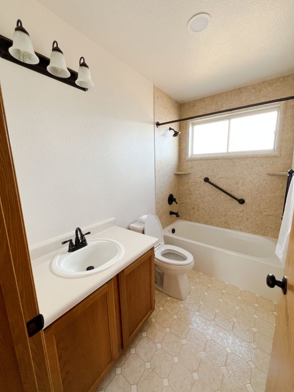 Bathroom Makeover Service in Bradenton, FL